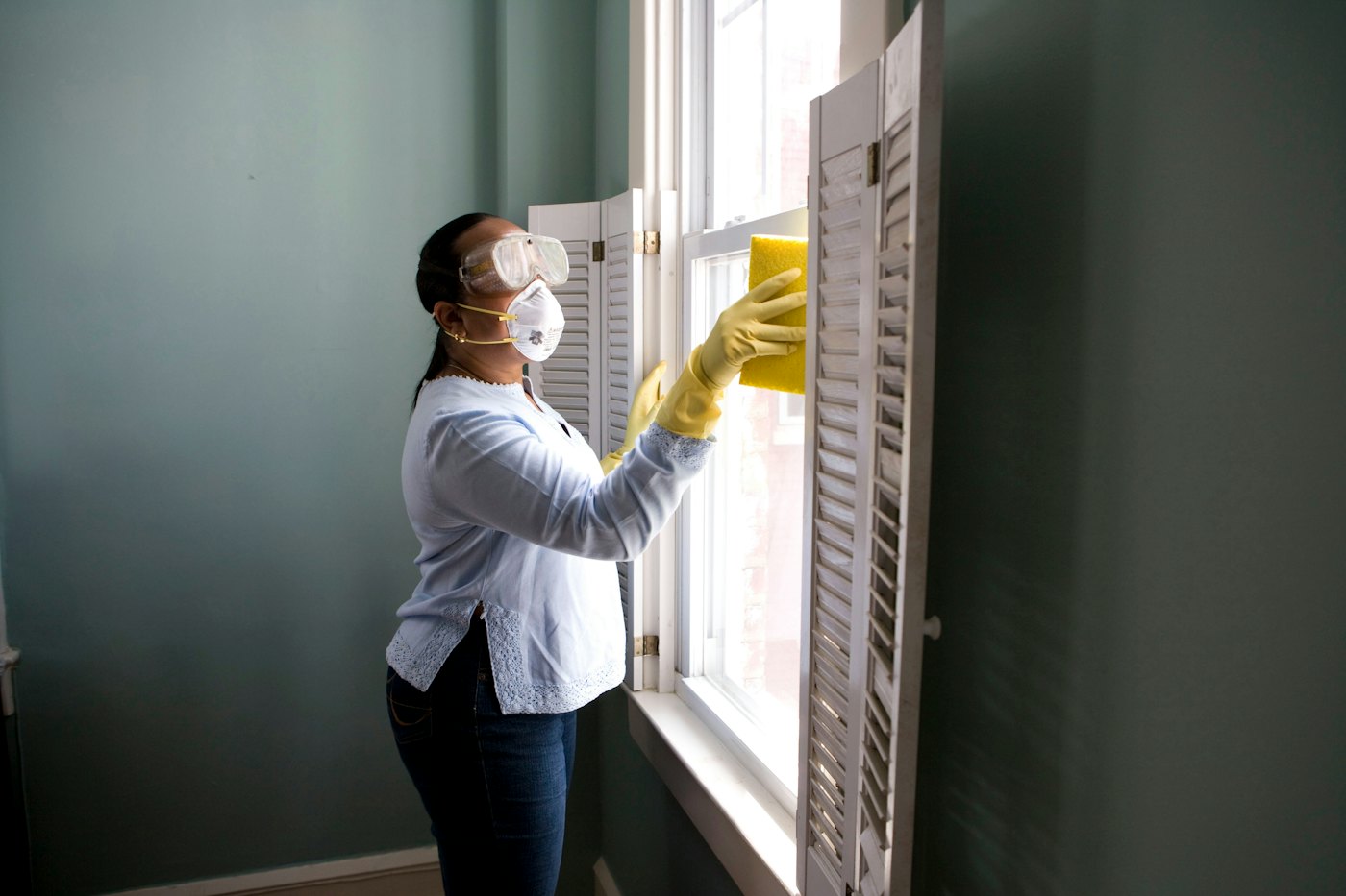 Stock photograph of cleaning supplies, shown with the Apartment Maintenance service.